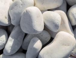 Щебень галтованный мрамор 180–200 мм