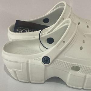 Сабо из качественного материала ЭВА