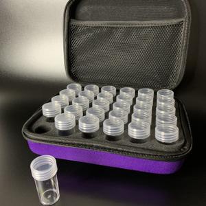 Кейсы нашей разработки с баночками для мелочей: пуговицы, рыболовные снасти, крючки, блёстны, стразы, блёстки, бусины, жемчуг