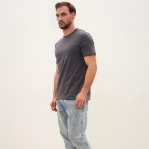 Базовая футболка 160гр (пряжа карде), хлопок 100%
В наличии на складе: 15 цветов в ассортименте
Размерный ряд от XXS до 6XL
Темно-серый графит