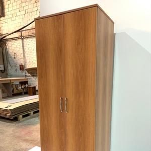 Офисный шкаф