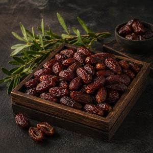 Финики сорта Sayer — универсальный продукт с оптимальным балансом цены, вкуса и текстуры. Подходят как для переработки, так и для фасовки и оптовой продажи.