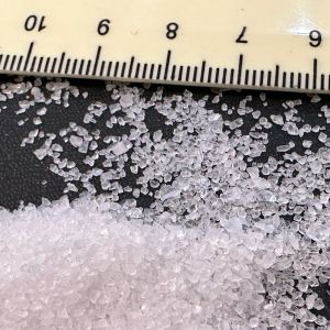 Все помолы каменной соли от №1 -№ 5 в МКР по 1000кг и в мешках по 25 кг.
