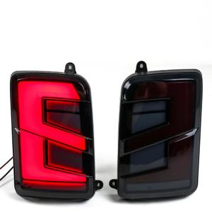 Задние LED фонари "PRADA" (тонированные) Лада Нива 4х4
Светодиодные LED фонари на сегодня являются не только практичным и экономным вариантом освещения автомобиля, но и стильным диодным вариантом тюнинга и модернизации транспортного средства.

Диодная оптика имеет положительные характеристики:
- моментально зажигается;
- потребляет малый ток;
- обеспечивает яркий световой поток.
- Динамическое приветствие.

Данный комплект задних фонарей PRADA выполнен в черном цвете, являются отличной альтернативой заводской оптике и способны кардинально изменить задний вид Вашего авто.

Предназначены для замены пришедших в негодность штатных, либо для самостоятельной доработки автомобиля.

Установка производится в штатные места.

Комплект: 2 фонаря.

Цена указана за комплект.

Применяемость:
ВАЗ 2121
ВАЗ 2131
Лада Нива 4х4 Урбан 3-дверная
Лада Нива 4х4 Урбан 5-дверная