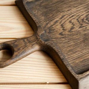 Компания Wood Tak Brand предоставляет широкий ассортимент сувениров с логотипом.