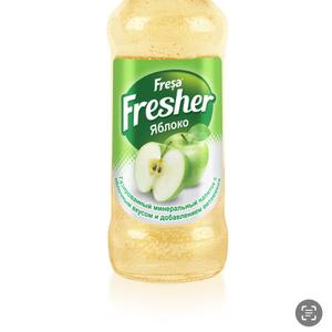 Напиток из природной минеральной воды , с добавлением сока и витаминов