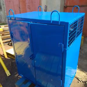 Шкаф для хранения 6-ти газовых баллонов позволяет хранить не только кислородные, но и ацетиленовые, углекислотные баллоны, а также другие, аналогичные по размеру.