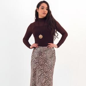 Юбка-колокол с леопардовым принтом от бренда Braslava, выполнена из плательного полотна. Стильный вариант для женственного образа.