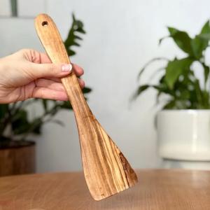 Лопатка для сковородки из оливкового дерева 30 см