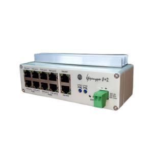 Каракурт 8+2 — Ethernet коммутатор с поддержкой passive PoE и питанием от 12-36В, разработанный специально для цифровых систем видеонаблюдения, в которых необходимо реализовать резервирование питания. Использование данного коммутатора значительно упрощает реализацию, и что немаловажно, позволяет снизить суммарный бюджет системы видеонаблюдения с бесперебойным питанием. Конфигурация: 8 Рое портов (10/100Mb) + 2UpLink (100Mb). Суммарный бюджет РоЕ 120 Вт (8х15Вт).