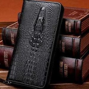 Портмоне Wild Alligator. Портмоне Wild Alligator – важно понимать, что качественное мужское портмоне – это абсолютно необходимая вещь среди мужских аксессуаров, как ремень или часы. Кроме высочайшего качества, шикарное пормоне Wild Alligator способно подчеркнуть ваш стиль 