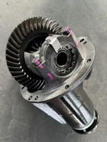 Редуктор в сборе на LADA 11*41 XJX PARTS Передний мост 472