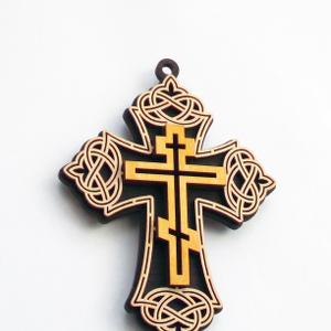 Крест двухсторонний.Подвеска с орнаментом в салон автомобиля
Авторские изделия.
Страна изготовитель Россия
Белгородская обл.
Размер 9,8*7,1 см.