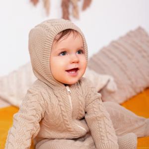 Детский вязаный комбинезон с хлопковой подкладкой