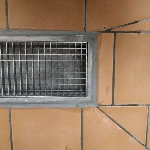 Внутренний водоотвод из нержавеющей стали на Кировском молочном комбинате