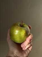 Свеча-яблоко 006