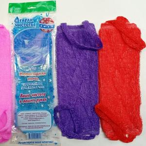 Мочалка банная жёсткая "Новогодняя ночь" изготовлена из полипропиленовой нити в различной цветовой гамме.