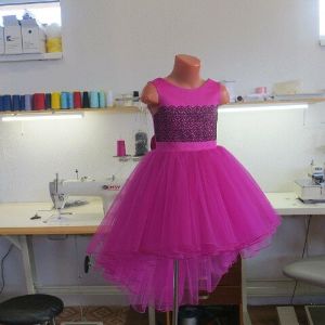 Яркие нарядные платья от Pink&amp;Mint. 
Производство : Московская область, г. Можайск
Возможна реализация товара в розницу от 1 единицы, по системе Дропшиппинг от 1 единицы на специальных условиях, по оптовым ценам от 20 единиц.