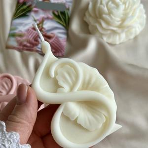 Свеча «Восьмерка» из соевого воска. Идеальна к 8 марта