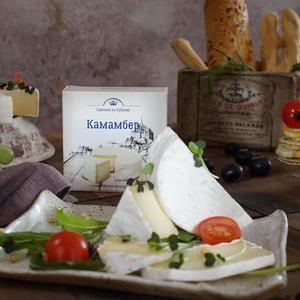 Сыр с белой плесенью "Камамбер"