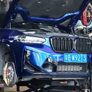 BMW X3M,  16 поршневая тормозная система.