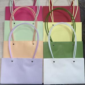 Сумочки п/п разных размеров и цветов для композиций