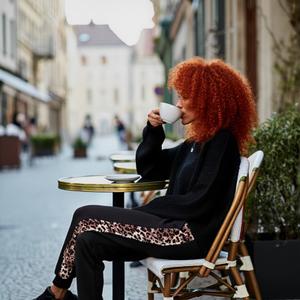 Джоггеры с лампасами из футтера 2х нитки