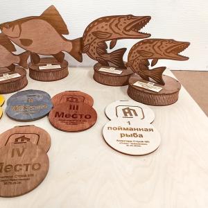 Кубки и медали из дерева по индивидуальному заказу