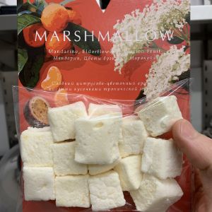 Маршмеллоу из мандаринов, с ароматом цветов бузины и с кусочками маракуйи, 60гр