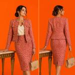 Роскошный Костюм Из Букле Твида — Икона Элегантности