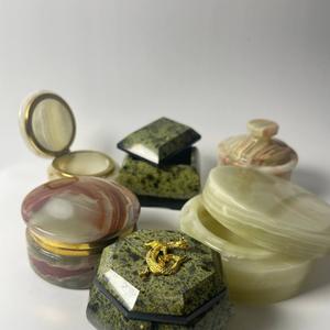 Шкатулки из камня опт