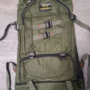 Рюкзак цвет зеленый