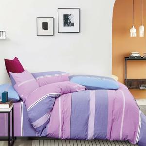 Стиранный хлопок — натуральная ткань для постельного белья из 100% хлопкового волокна. Проходит предварительную стирку на производстве, благодаря чему становится мягкой, матовой и приятной к телу уже с первого использования. Хорошо пропускает воздух, впитывает влагу, не электризуется и подходит для ежедневного сна в любое время года. Ткань устойчива к многократным стиркам, не дает сильной усадки и сохраняет форму и цвет. Оптимальный выбор для комфортного и долговечного постельного белья.