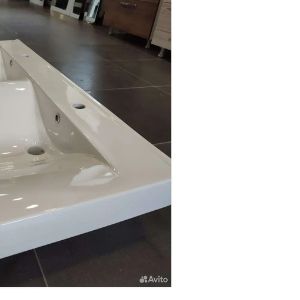 Керамическая накладная раковина в ванную арт 4
Размеры 460х1190х140
Цена: 3500
