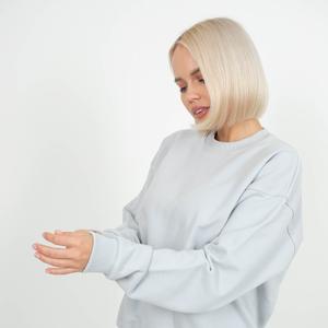 женские свитшоты и худи