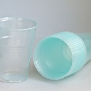 Одноразовые пластиковые стаканы для горячих и холодных напитков Напра.рф синий стакан 200 мл