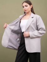 Женский пиджак из ткани лен