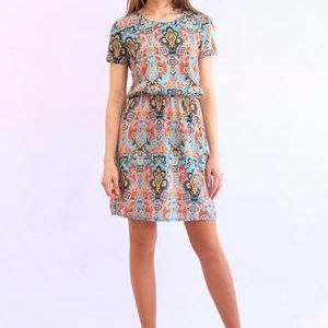 Платье "Алиса" . Ткань:поплин (восток)
Состав: хлопок 70%
             вискоза 30%
Размерный ряд:44-50
ЦЕНА 490 руб.