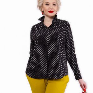 Женская рубашка из вискозы .
размеры 50-66 
опт от 10 шт  2200 р 
цена обоснована исключительным качеством ткани и пошива.