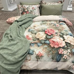 Премиальный комплект постельного белья из сатина 300 TC с 3D-принтом.
Объёмная цветочная композиция с детальной прорисовкой создаёт эффект живого художественного полотна и придаёт интерьеру утончённую элегантность. Гармоничное сочетание розовых, кремовых и благородных зелёных оттенков подчёркивает глубину дизайна. Плотный сатин 300 TC отличается шелковистой гладкостью, мягким блеском и высокой износостойкостью, обеспечивая изысканный комфорт и долговечность.