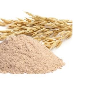 Бета-глюкан овса (Oat Beta Glucan 18-23%) – это высокоэффективная растворимая клетчатка, 
получаемая из овса. Она обладает уникальными свойствами, которые делают её ценным 
ингредиентом для использования в биологически активных добавках (БАД), 
функциональных продуктах и питания пищевой промышленности. 
Основные характеристики: 
• Форма выпуска: водорастворимый порошок.
• Термостабильность: устойчив к температурам до +200°C.
• Энергетическая ценность: 1450 кДж/350 ккал на 100 г.
• Состав: высоковязкие растворимые волокна, которые растворяются в кишечнике.
Область применения:
1. Биологически активные добавки (БАД):
Используется как основной или дополнительный ингредиент в БАДах общего и
восстановительного действия
2. Медицина и нутрициология:
Применяется для профилактики и коррекции метаболических нарушений,
лишнего веса и избытка холестерина
3. Спортивное питание:
Широко применяется у спортсменов и бодибилдеров, для быстрого
восстановления метаболизма, энергии и общего тонуса при интенсивных
тренировках.
4. Пищевая промышленность:
Универсальная функциональная добавка для обогащения пищевых продуктов и
напитков.