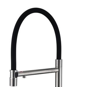 Смеситель для кухни Miyaya 2 в 1 станет стильным и функциональным дополнением вашей рабочей зоны. Модель оснащена гибким изливом с поворотным механизмом, что обеспечивает максимальный комфорт при мытье посуды и заполнении емкостей. Встроенный фильтр для питьевой воды позволит вам наслаждаться чистой и свежей водой прямо из крана.  Смеситель изготовлен из нержавеющей стали и силикона, что гарантирует его долговечность и устойчивость к коррозии.  Керамический картридж обеспечивает плавное управление потоком воды и предотвращает протечки.