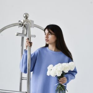 Свитшот оверсайз с разрезами