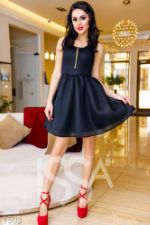 Issa Plus — производитель женской одежды