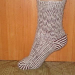 Шерстяные носки круговой вязки полоска(женские). Состав 100% шерсть ангора