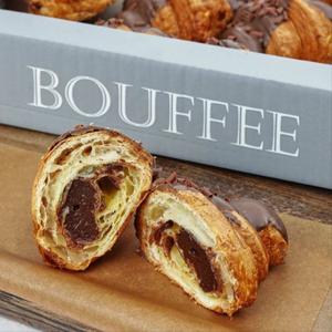 Круассан с шоколадом