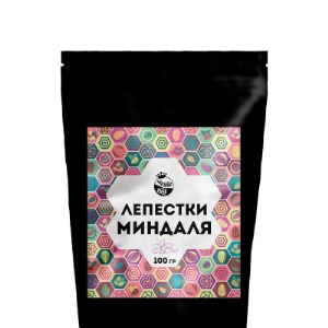 Подсушенные пластинки бланшированного (без шкурки) миндаля.