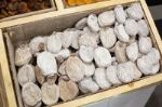 Хурма сушеная — Армения — коробка 10 кг R1050