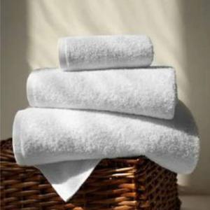 Полотенца махровые из 100% хлопка.
Размер: от 30см до 140см.
Вы можете выбрать любое изделие из нашего каталога и заказать его в любом нужном вам цвете.