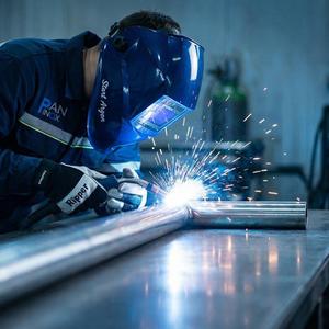 ООО Панинокс, собственное производство медицинскй и офисной мебели.
OOO ПАНИНОКС: Ваш надежный партнер в оснащении патологоанатомических отделений
Компания OOO ПАНИНОКС – это не просто производитель мебели, это ваш комплексный партнер, готовый предложить передовые решения для оснащения патологоанатомических отделений. Мы понимаем всю ответственность, которая лежит на специалистах, проводящих гистологические исследования, и поэтому наша мебель создана для того, чтобы сделать их работу максимально эффективной, безопасной и комфортной.

Мы гордимся тем, что вся наша продукция, от функциональных столов для вскрытий и удобных тележек до вместительных стеллажей для трупов и специализированных гистологических столов, изготавливается из первоклассной нержавеющей стали. Этот выбор материала не случаен: нержавеющая сталь обеспечивает исключительную долговечность, гигиеничность и устойчивость к агрессивным средам, что критически важно для условий патологоанатомических лабораторий.